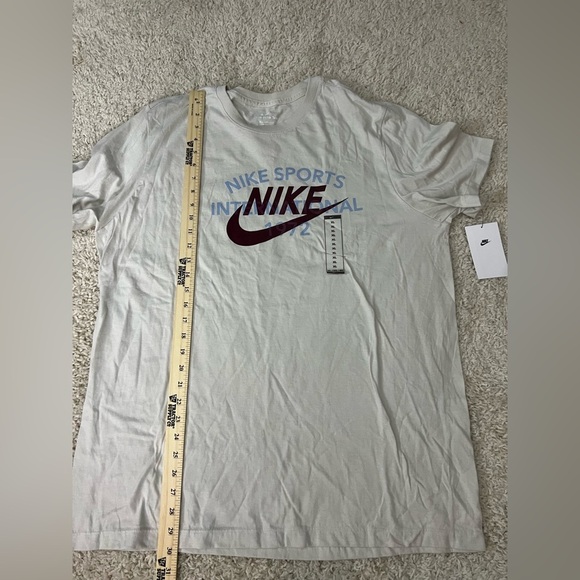 Men’s XL Nike Short Sleeve Graphic Tee NWT - Picture 4 of 5